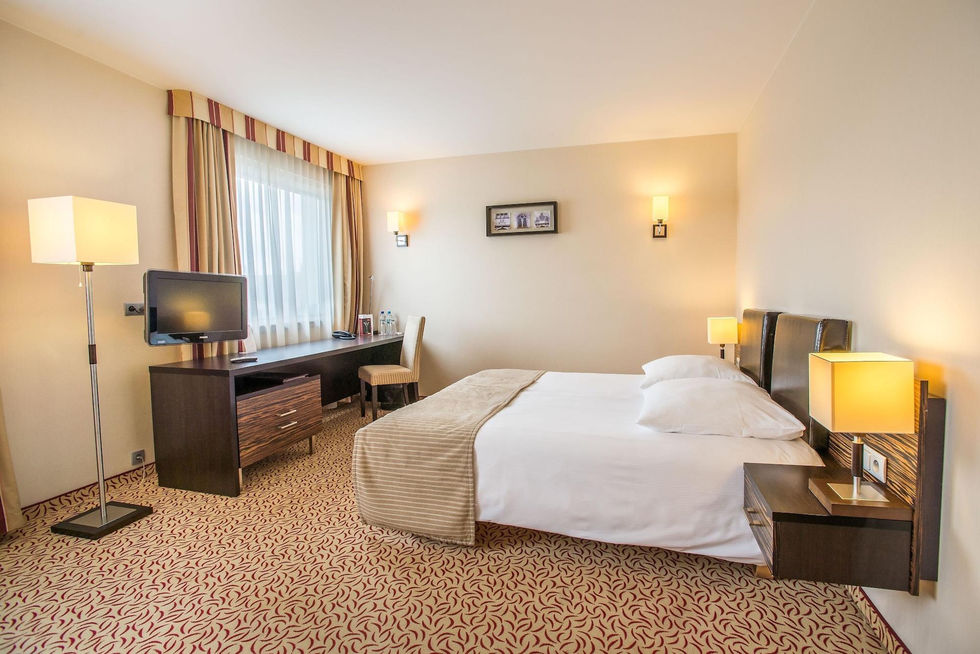 Hotel Qubus